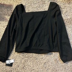 Never worn black iz byer top